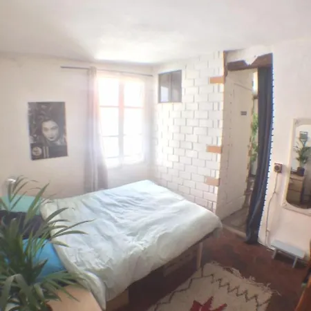 Charming Apartment In A Lively Neighborhood * Paris